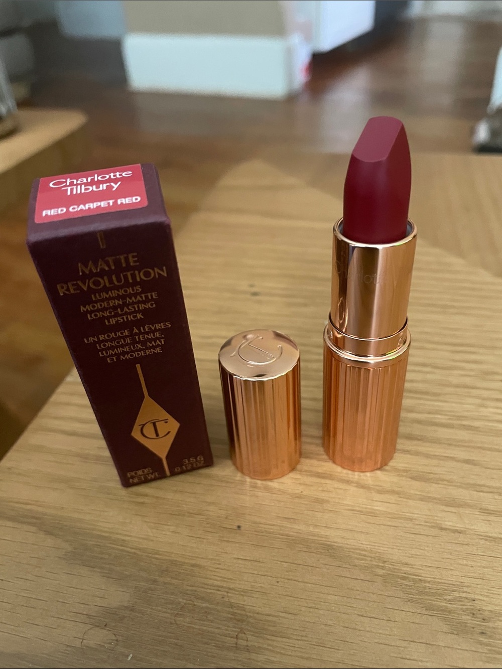 Charlotte Tilbury Matte Revolution Lipstick - Red Carpet Red